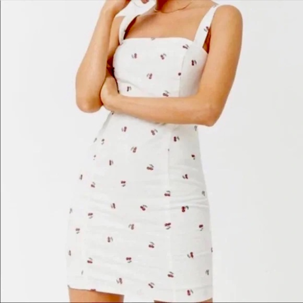 Forever 21 Linen Cotton Blend Embroidered Cherry White Dress Sz.M
